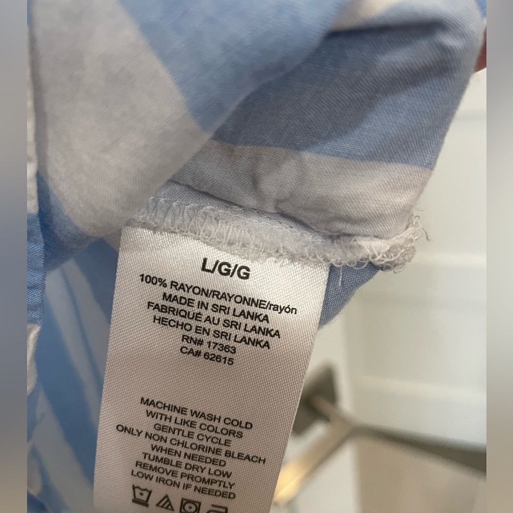 NWOT SHADY LADY SHORT SLEEVE PAJAMA/ LOUNGE TOP BLUE/WHITE STRIPES SIZE LARGE - Picture 14 of 16